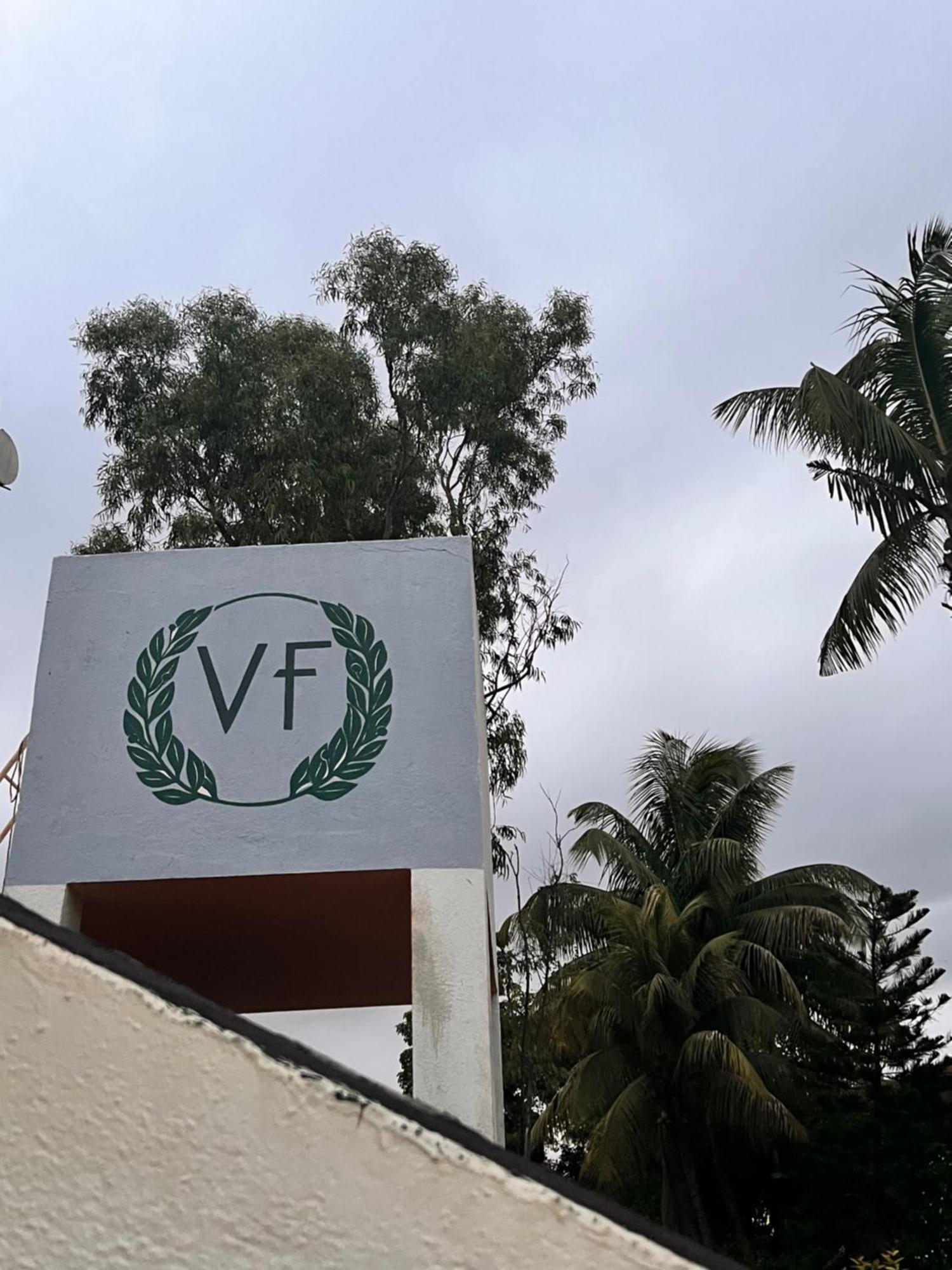 Lonavala Francis Villa Exclusive 4-Bedroom Family Retreat With Pool מראה חיצוני תמונה